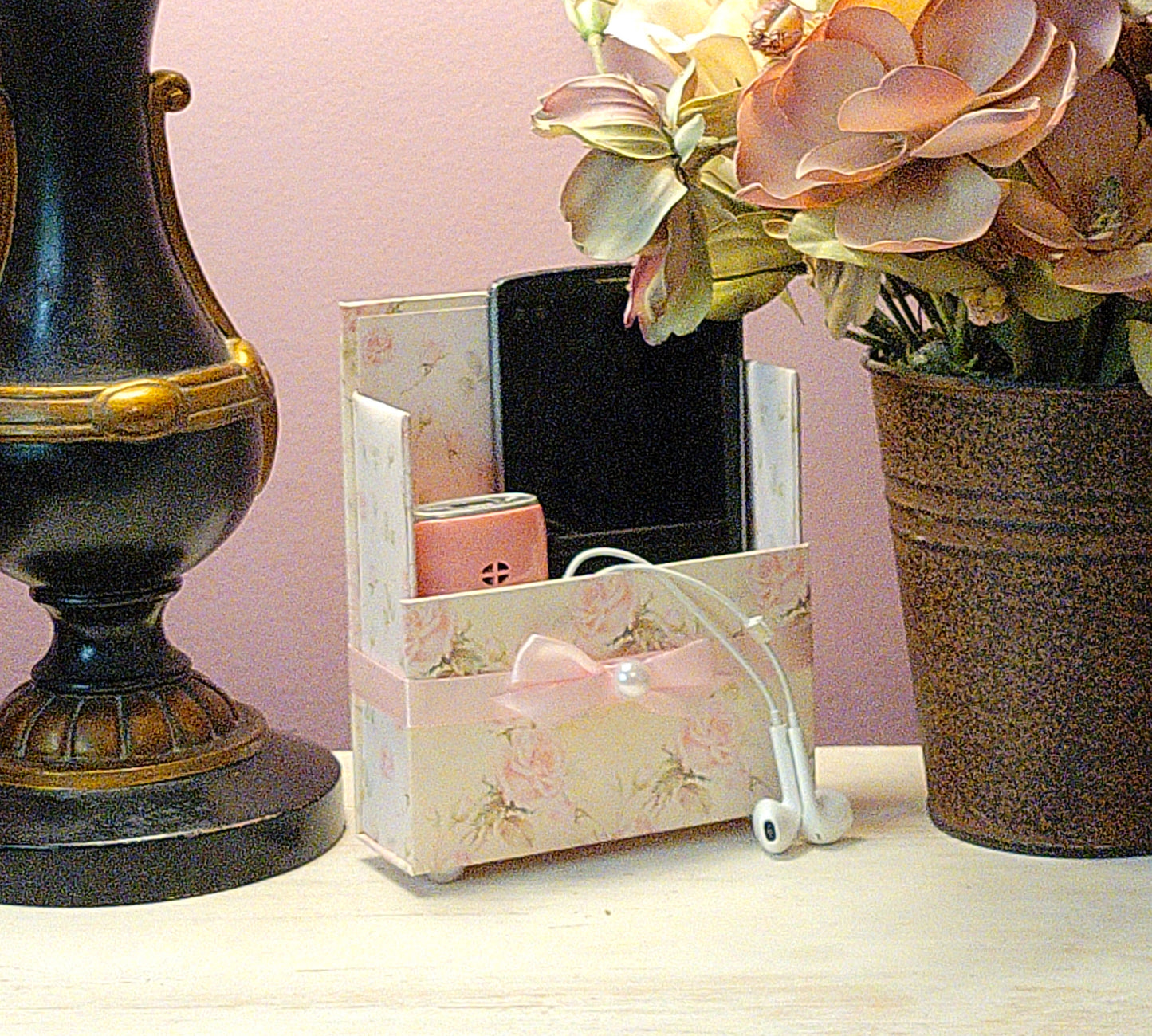 42-Pc Stationery Gift Box Set w/Reusable Desktop Organizer Box and Gold Pen - Shabby Chic Pink Roses - Chic Brico