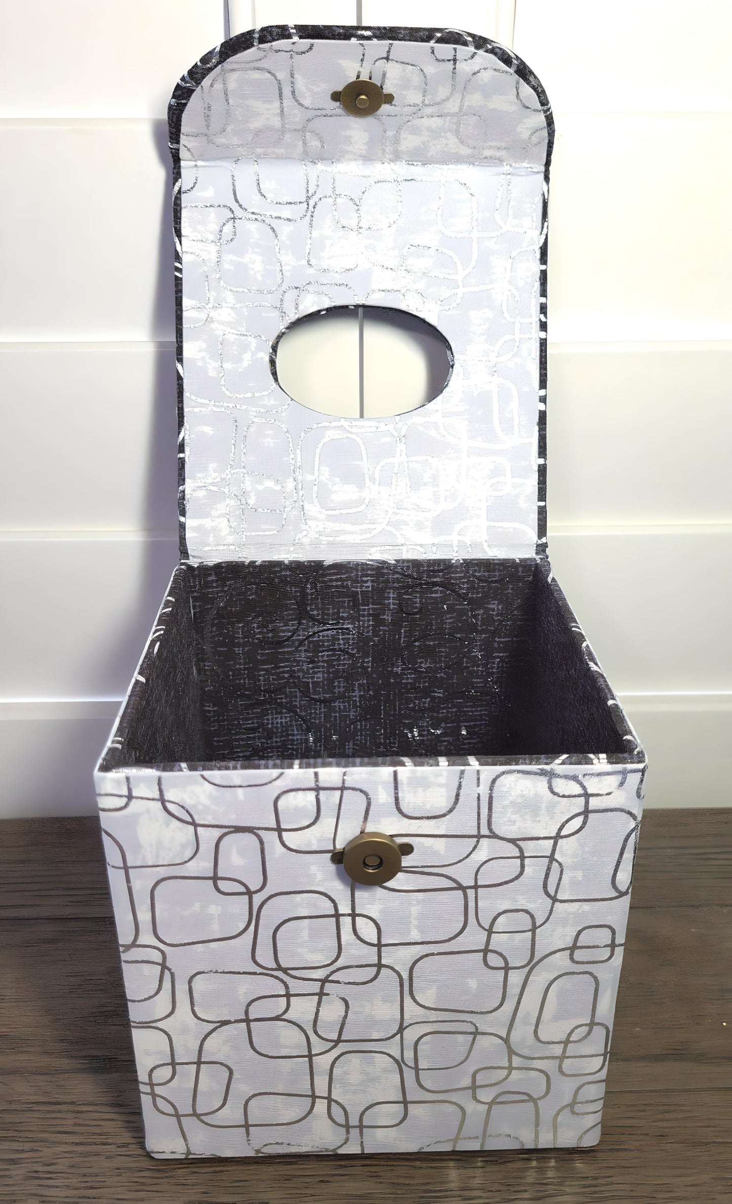 Fabric Covered Tissue Box Holder, Elegant Home, Bath or Bedroom Decor, Metallic Black and Silver Swirls - Chic Brico