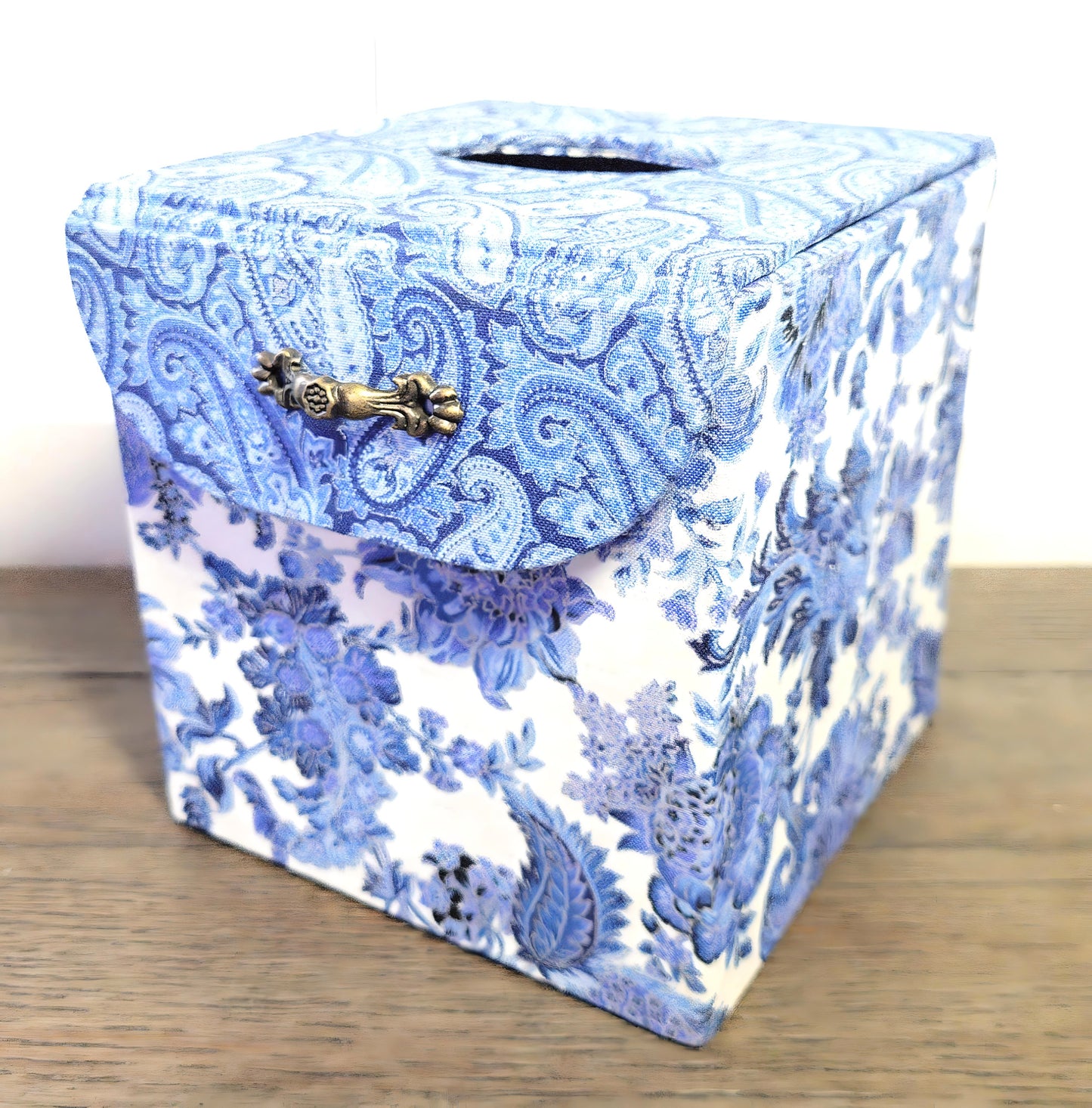 Fabric Covered Tissue Box Holder, Elegant Home, Bath or Bedroom Decor, Delft Blue, White and Silver Paisley - Chic Brico
