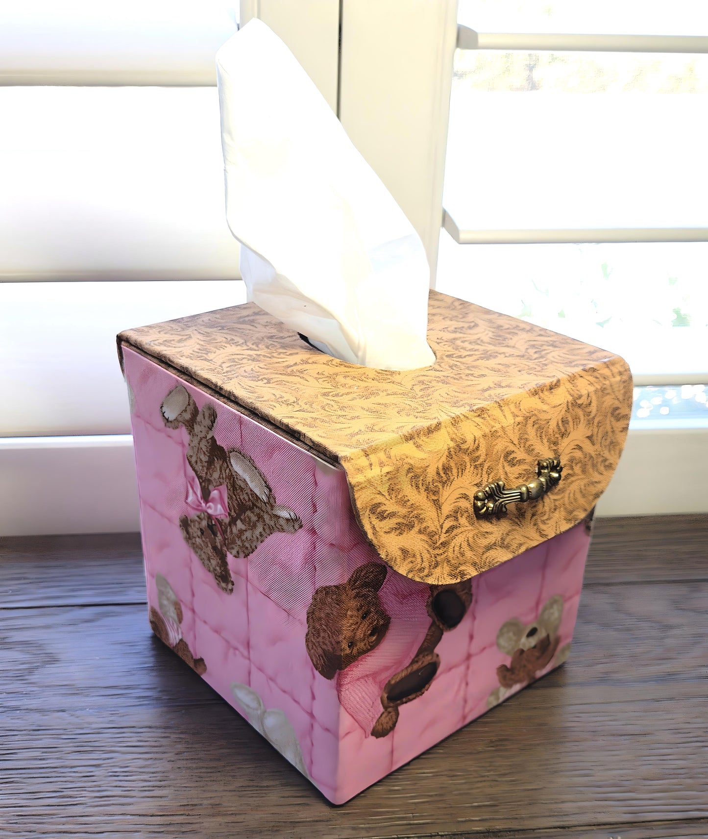 Fabric Covered Tissue Box Holder, Kid's Bedroom Decor, Pink and Brown Teddy Bears - Chic Brico