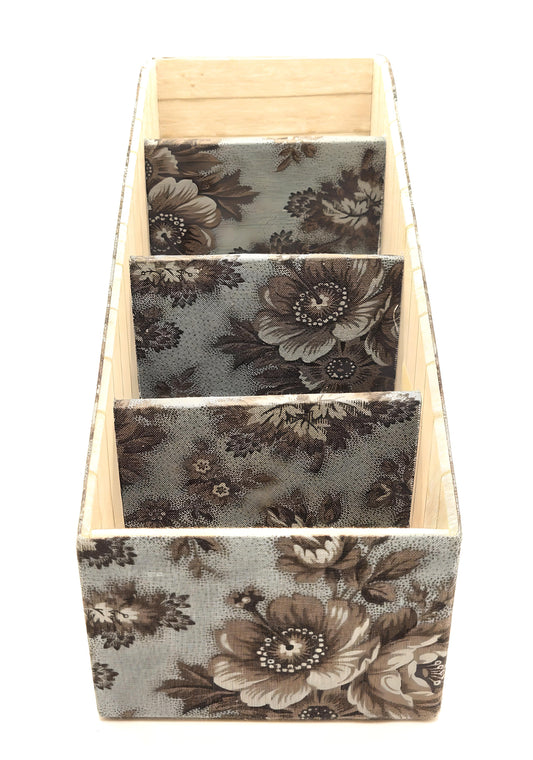 Fabric-Covered Divided Storage Tiered Organizer Box for Desktop or Tabletop, Vintage Victorian Wallpaper - Chic Brico