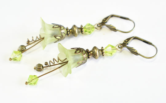 Vintage Victorian Style Peridot Green and Antique Bronze Bell Flower Lucite Earrings - Chic Brico