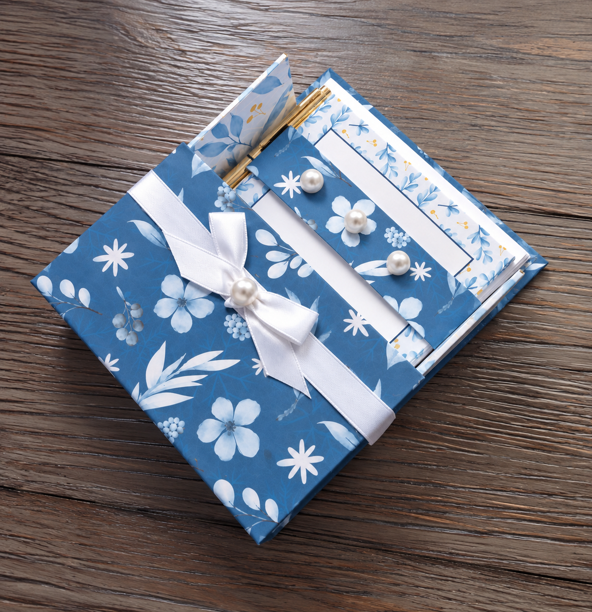Blue Botanical Bliss Boxed Stationery Set – 20 Notecards, 20 Envelopes & Gold Pen