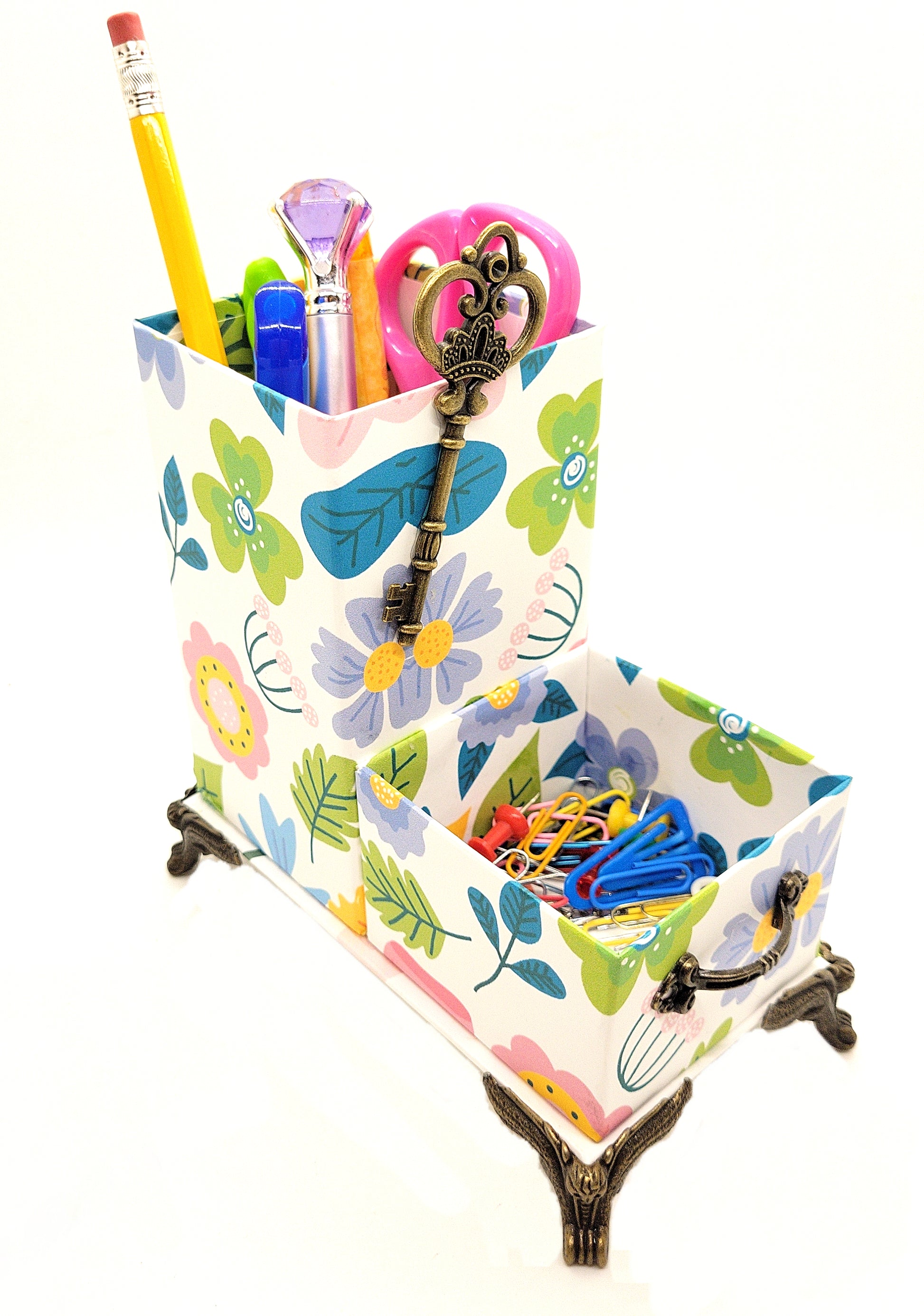 Office Desktop Organizer for Pens and Clips w/Antique Key Accent - Cartoon Flowers - Chic Brico