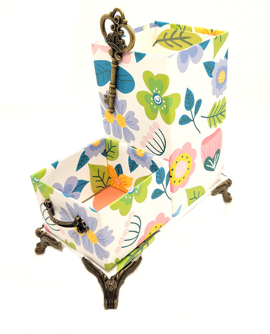 Office Desktop Organizer for Pens and Clips w/Antique Key Accent - Cartoon Flowers - Chic Brico