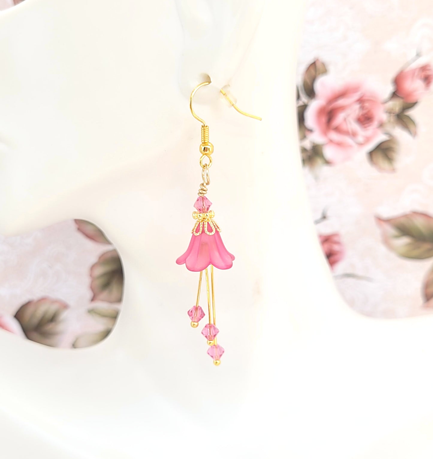 Deep Fuchsia Pink and Gold Bell Flower Earrings - Chic Brico
