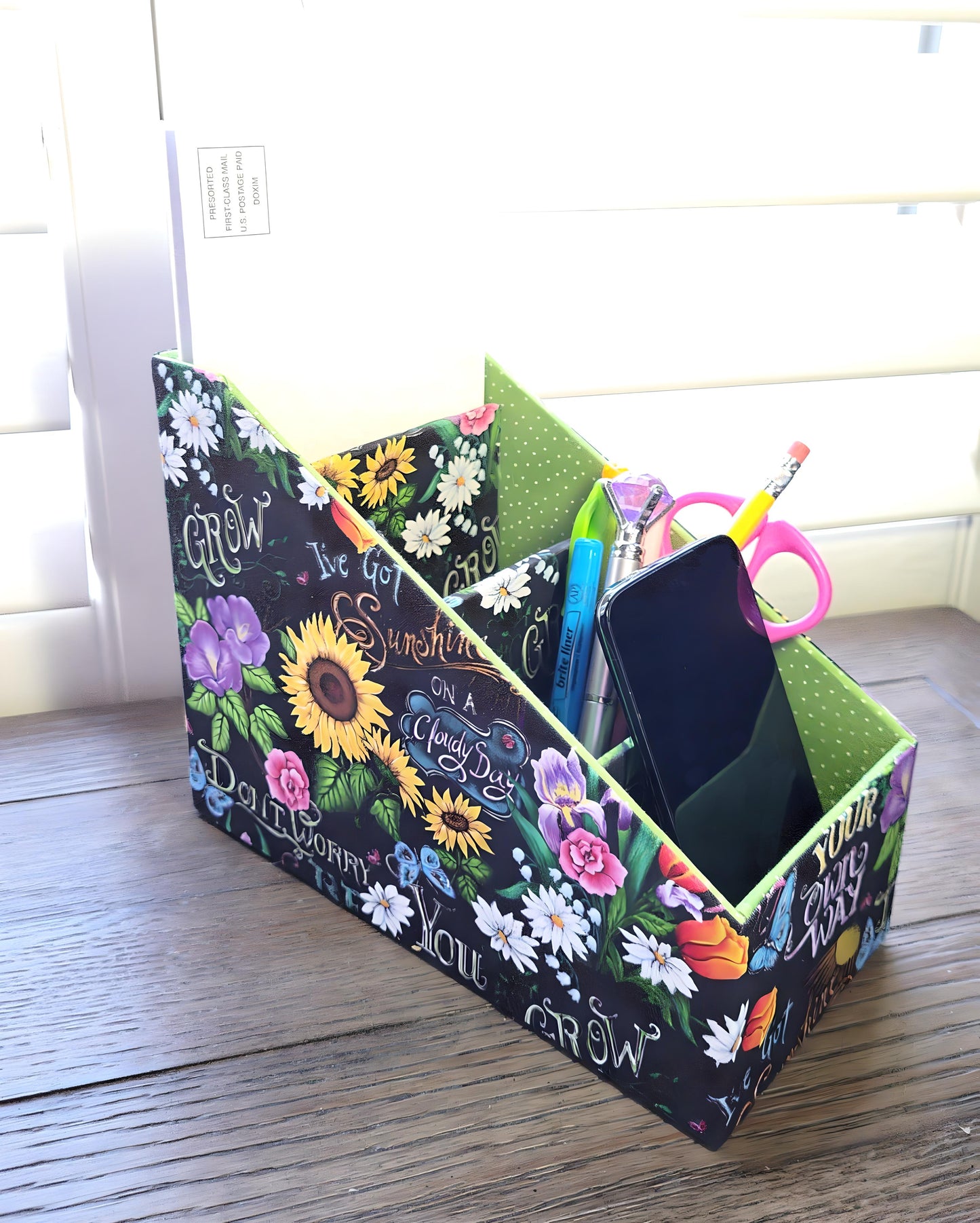 Fabric-Covered Divided Storage Tiered Organizer Box for Desktop or Tabletop, Happy Sayings with Flowers - Chic Brico