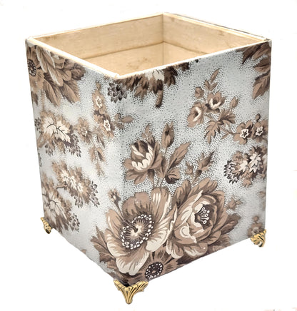 Fabric-Covered Pen Pencil Cosmetics Brushes Holder, Desktop Organizer, Vintage Victorian Wallpaper - Chic Brico