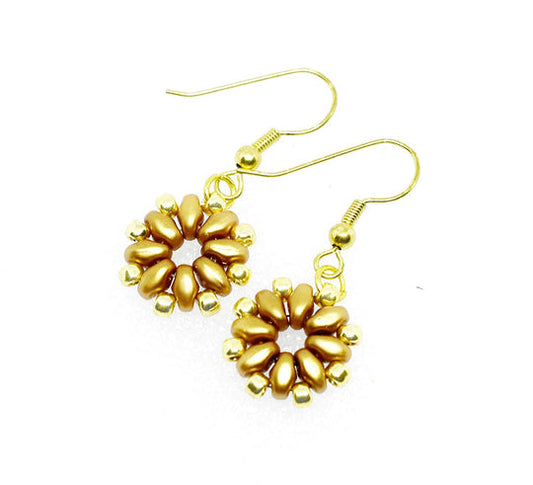 Brushed Aztec Gold Daisy Flower Earrings - Chic Brico