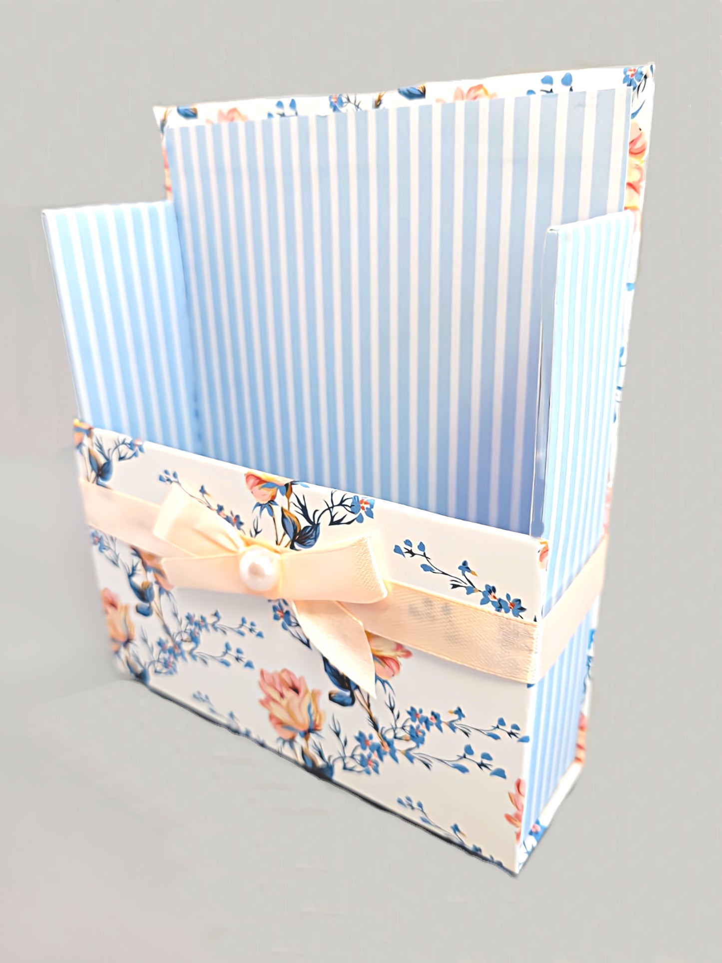 42-Pc Stationery Gift Box Set w/Reusable Desktop Organizer Box and Gold Pen - Vintage Blue Trellis Wallpaper - Chic Brico
