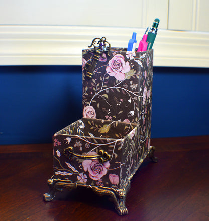 Pink Roses & Stems Big Flowers Desktop Organizer for Pens and Clips w/Antique Key Accent - Chic Brico