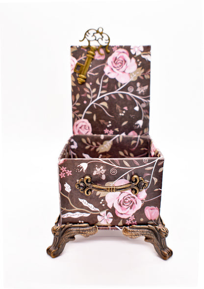 Pink Roses & Stems Big Flowers Desktop Organizer for Pens and Clips w/Antique Key Accent - Chic Brico